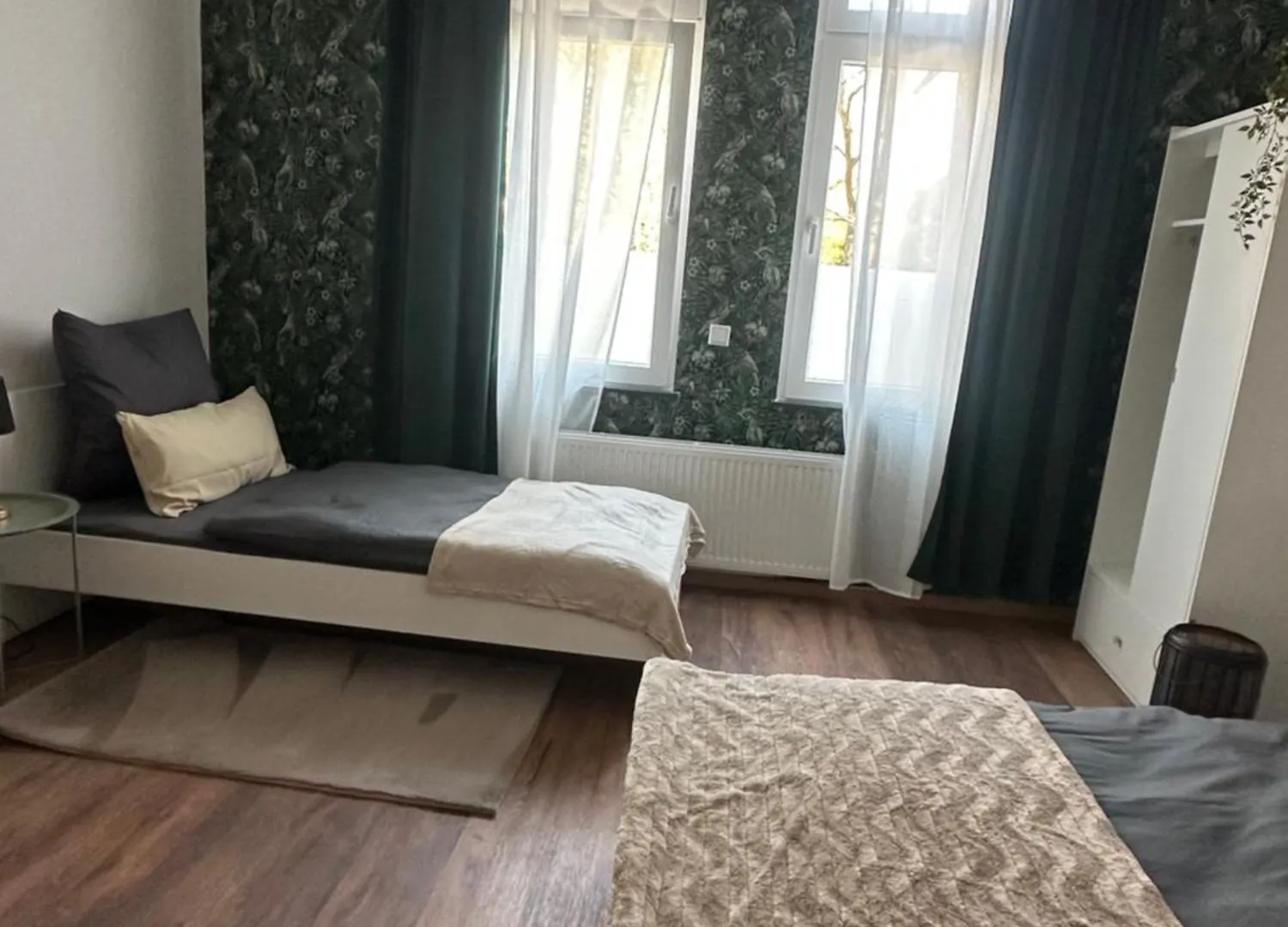 Premium-Apartment Im Duisburger Sueden, Naehe Duesseldorf Flughafen & Messe, Komplett Ausgestattetes Apartment Mit Modernen Altbau-Flair 0*, Duisburg